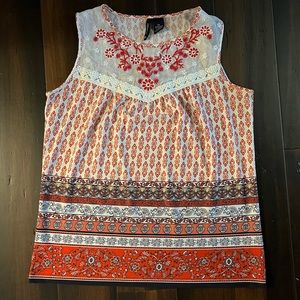 Adorable New Directions Sleeveless Top